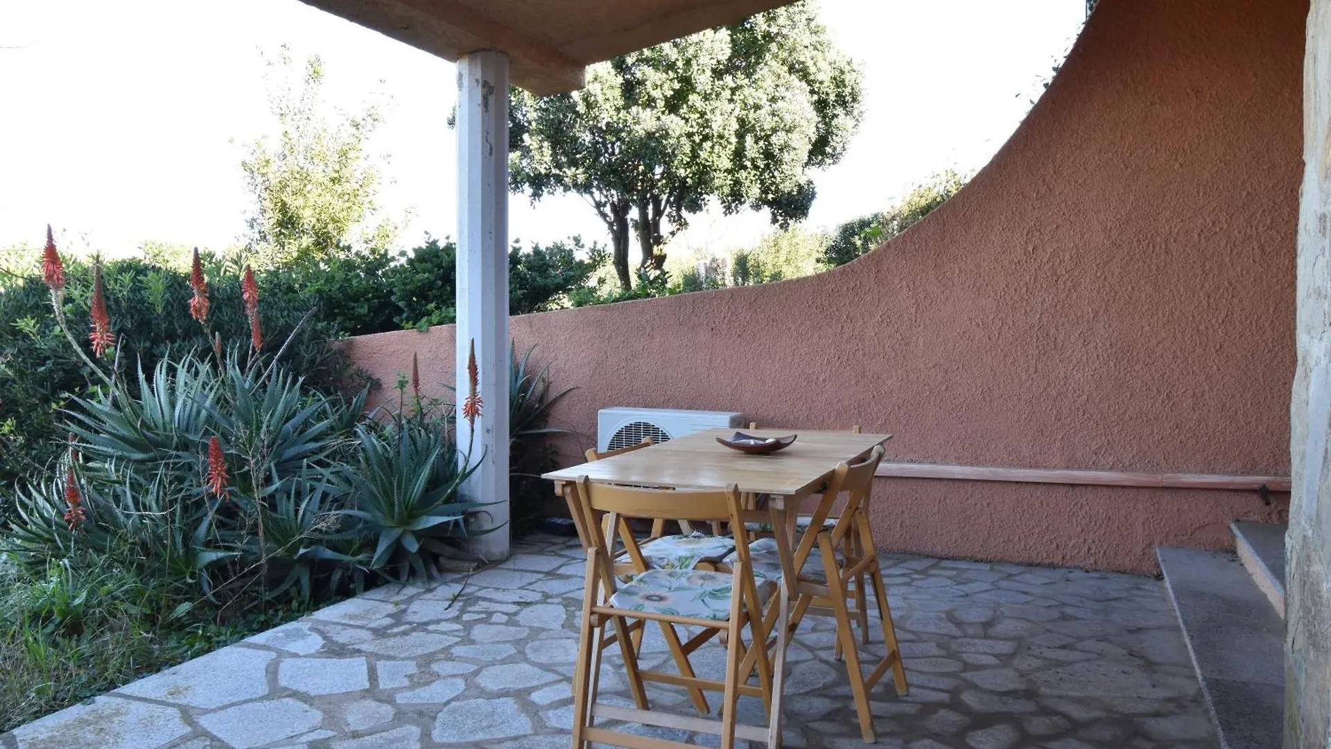 Residence Rena Majore Tatil Evi