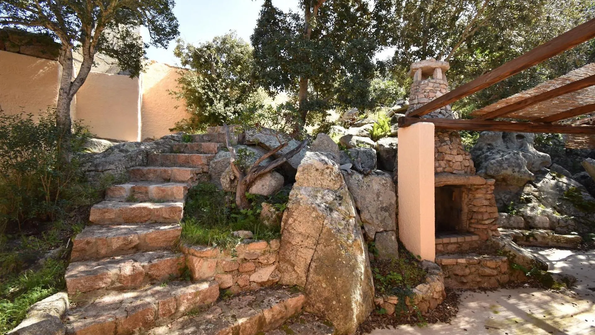 Residence Rena Majore