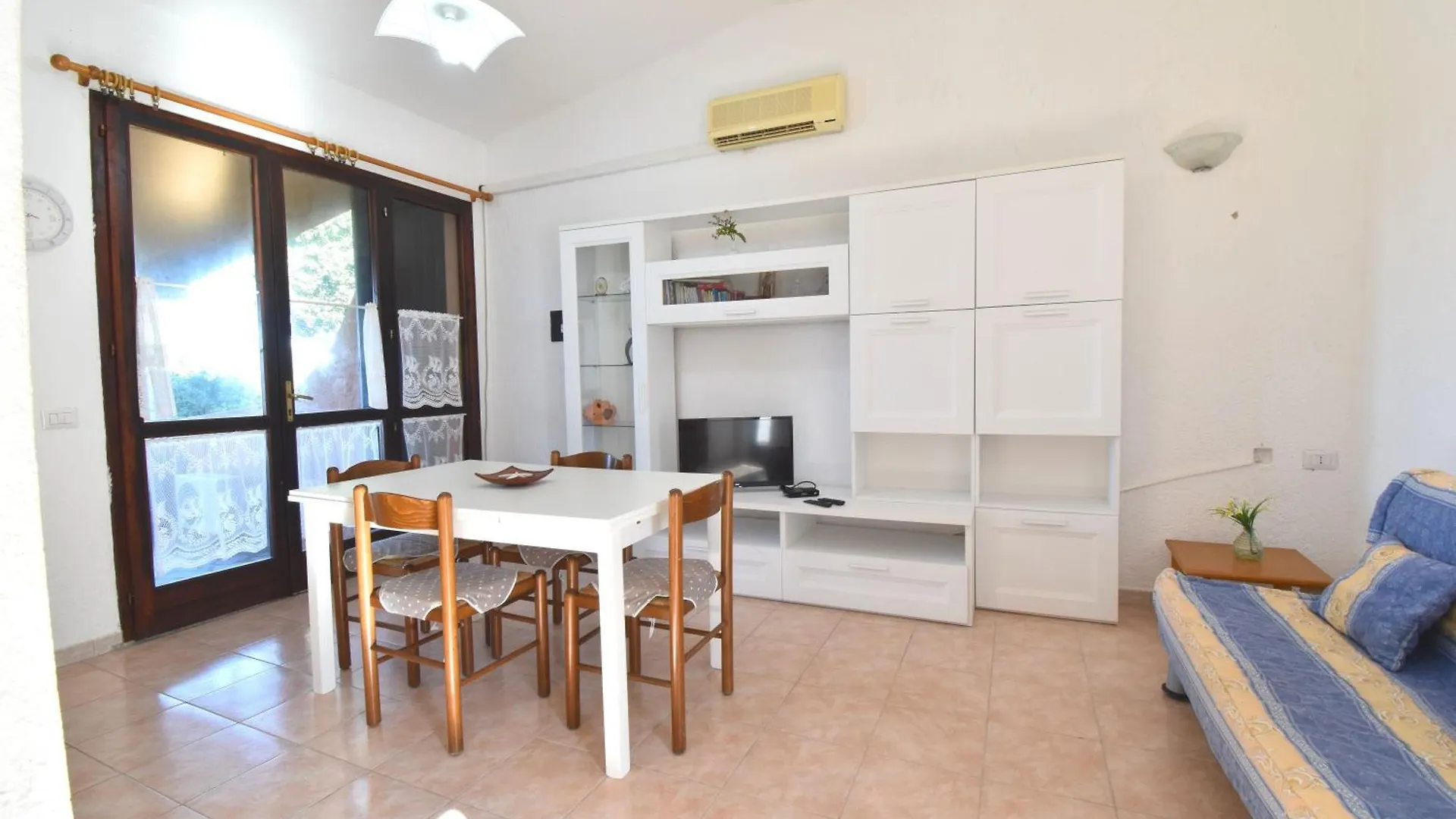 Residence Rena Majore